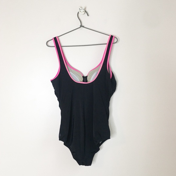 Reebok Half Zip One Piece Swimsuit Black Size 14 - Picture 3 of 13